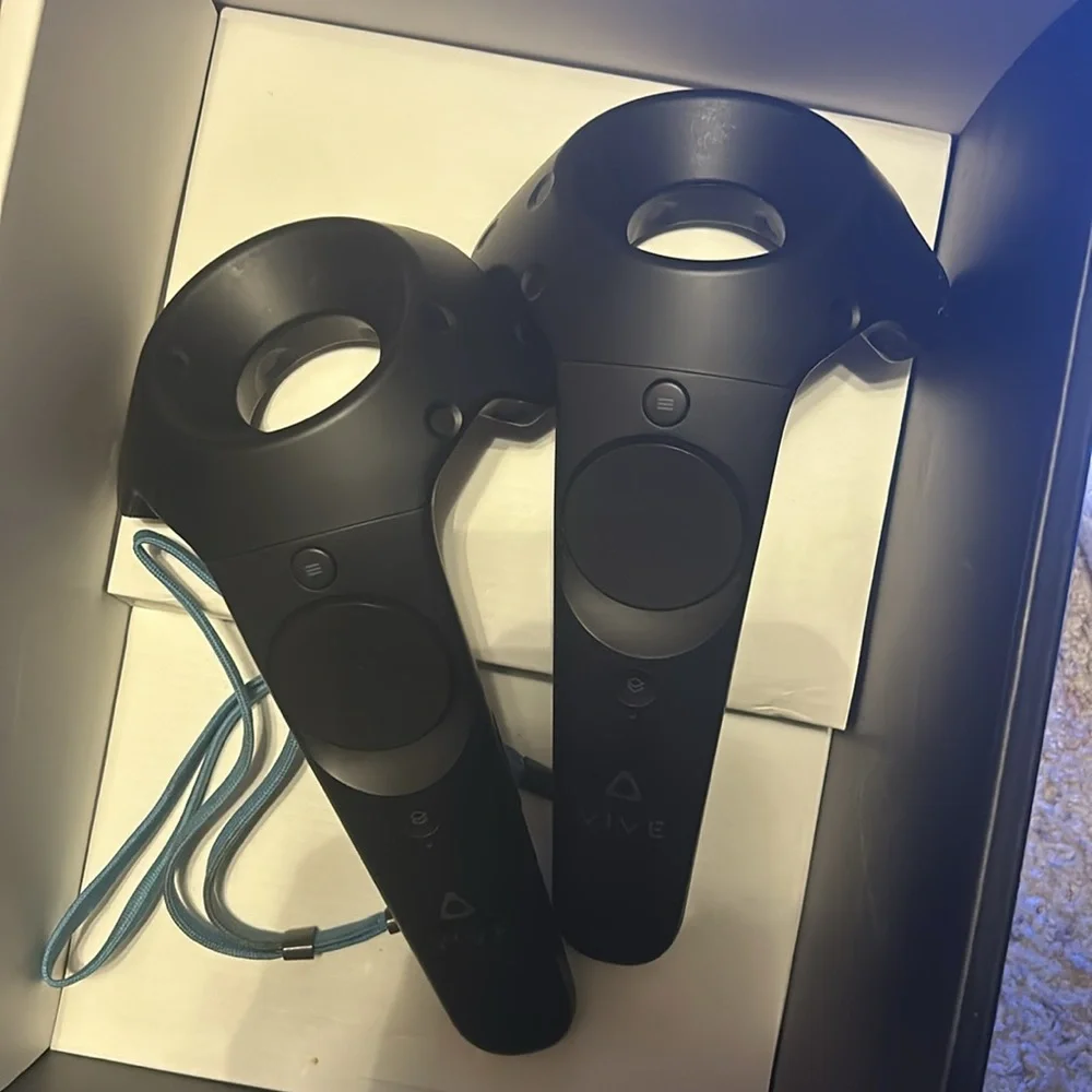 HTC Vive VR headset